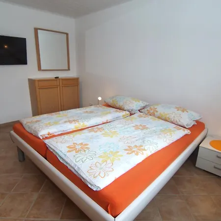 Jule Hébergement de vacances *